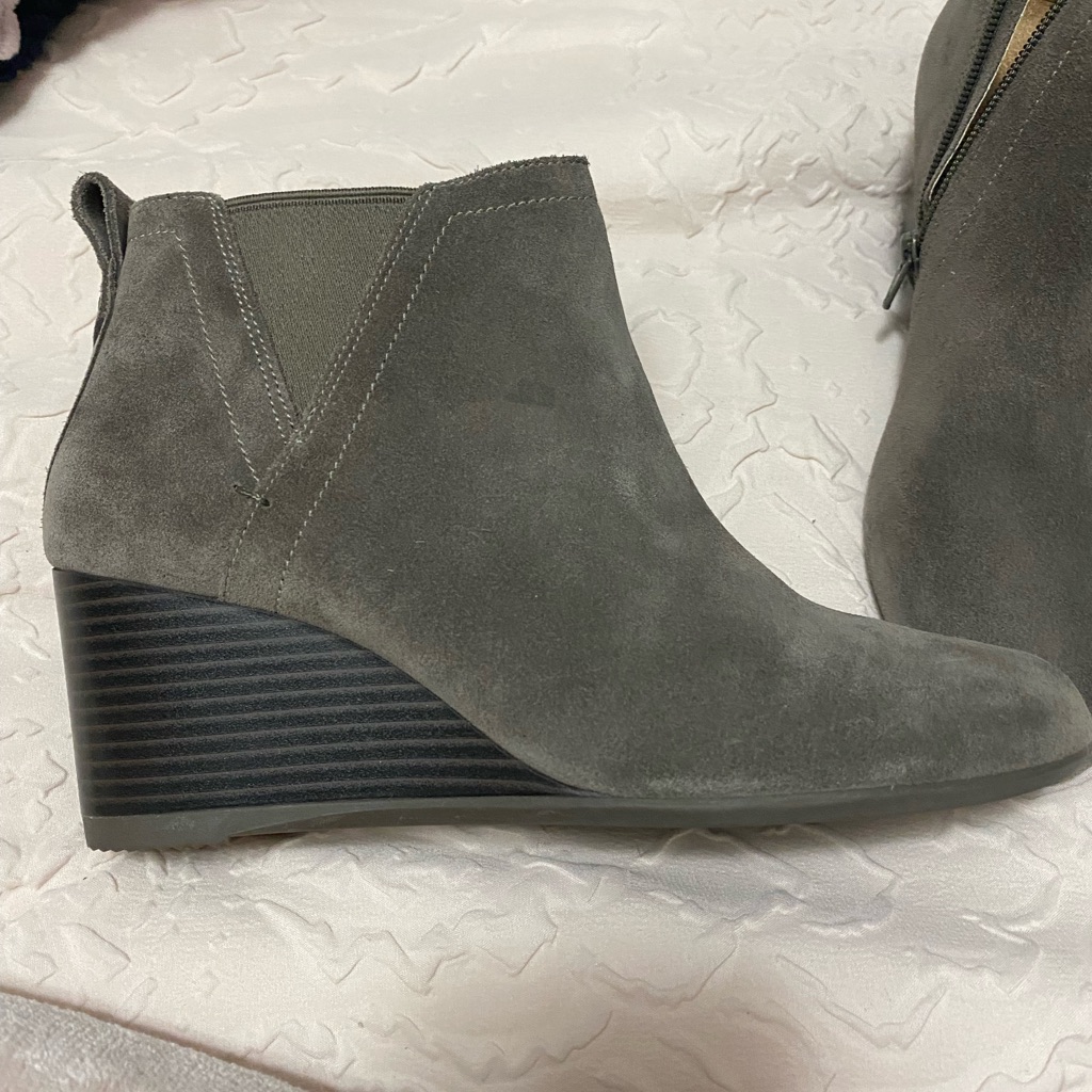 Vionic Wedge Bootie